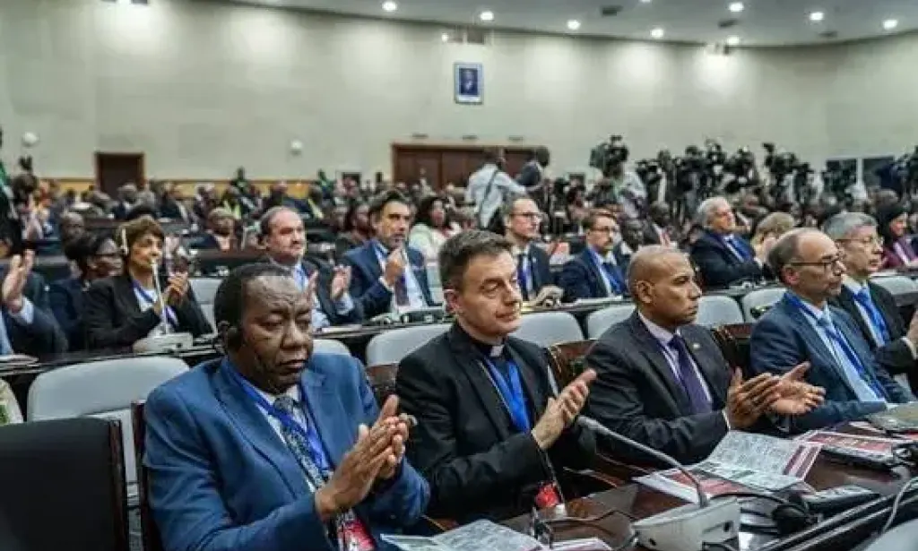 Parlamento debate nova lei de combate à corrupção