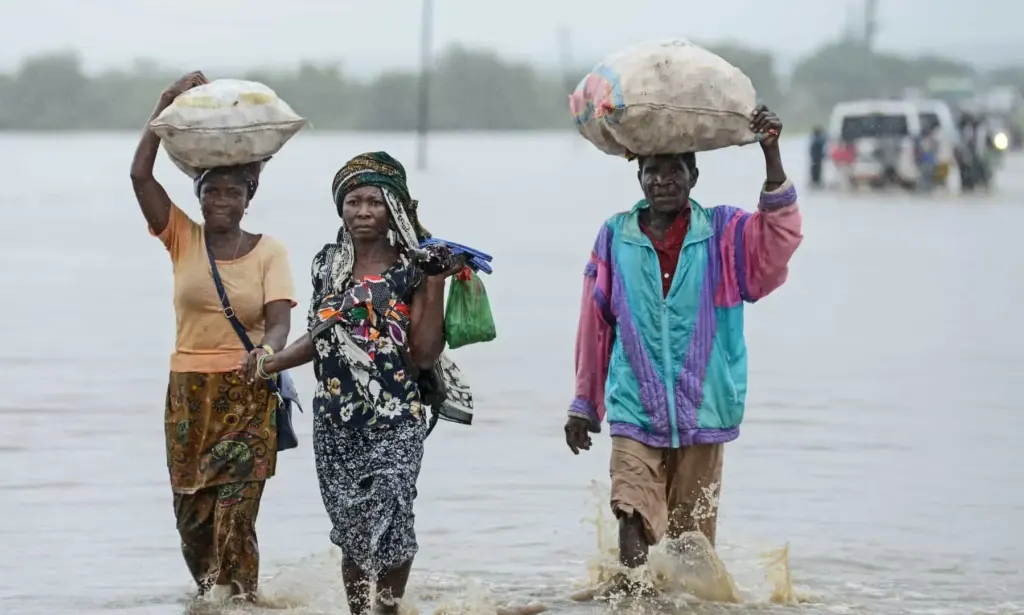 Cheias no vale do Zambeze: comunidades pedem soluções permanentes