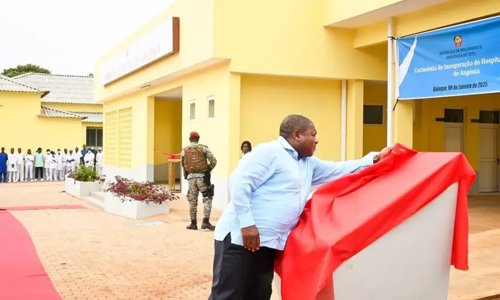 Novo hospital Geinaugura no centro de Moçambique